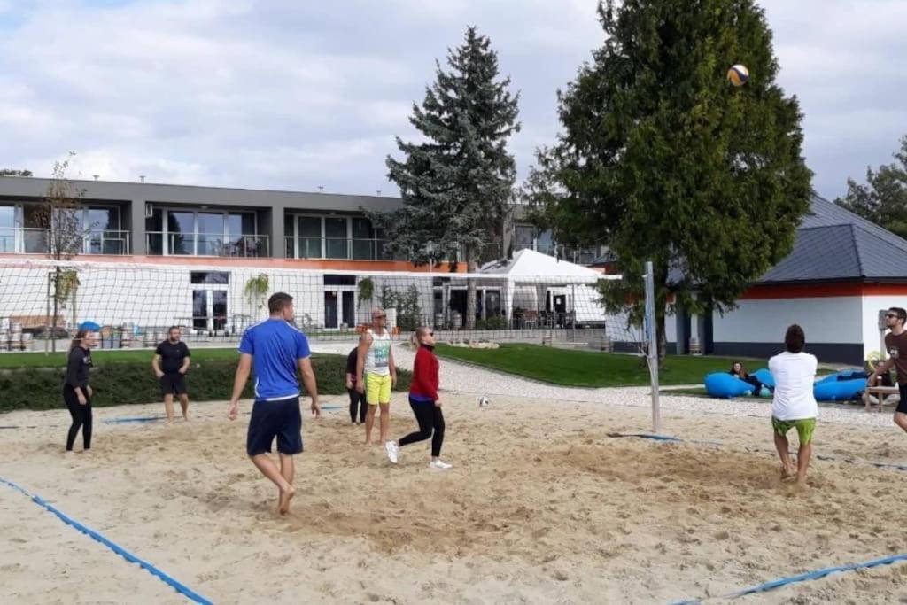 Hedon Brewing Charlie Apartment Balatonvilágos Exterior foto